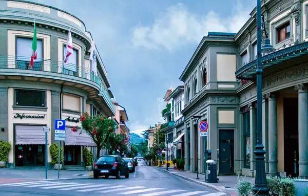 意大利溫泉小鎮規劃蒙特卡蒂尼建筑風格